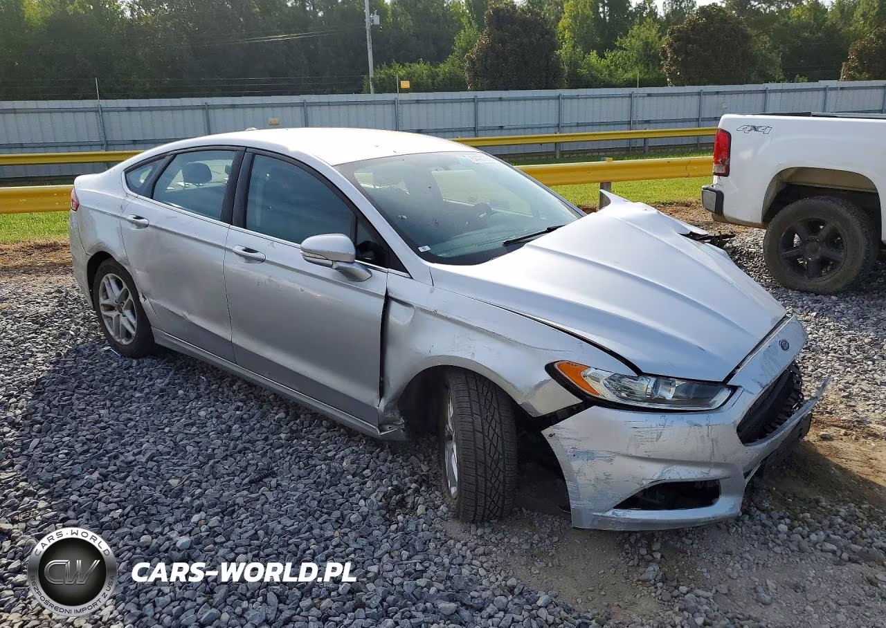 2014 Ford Fusion Se VIN:1FA6P0H79E5390619 - 4