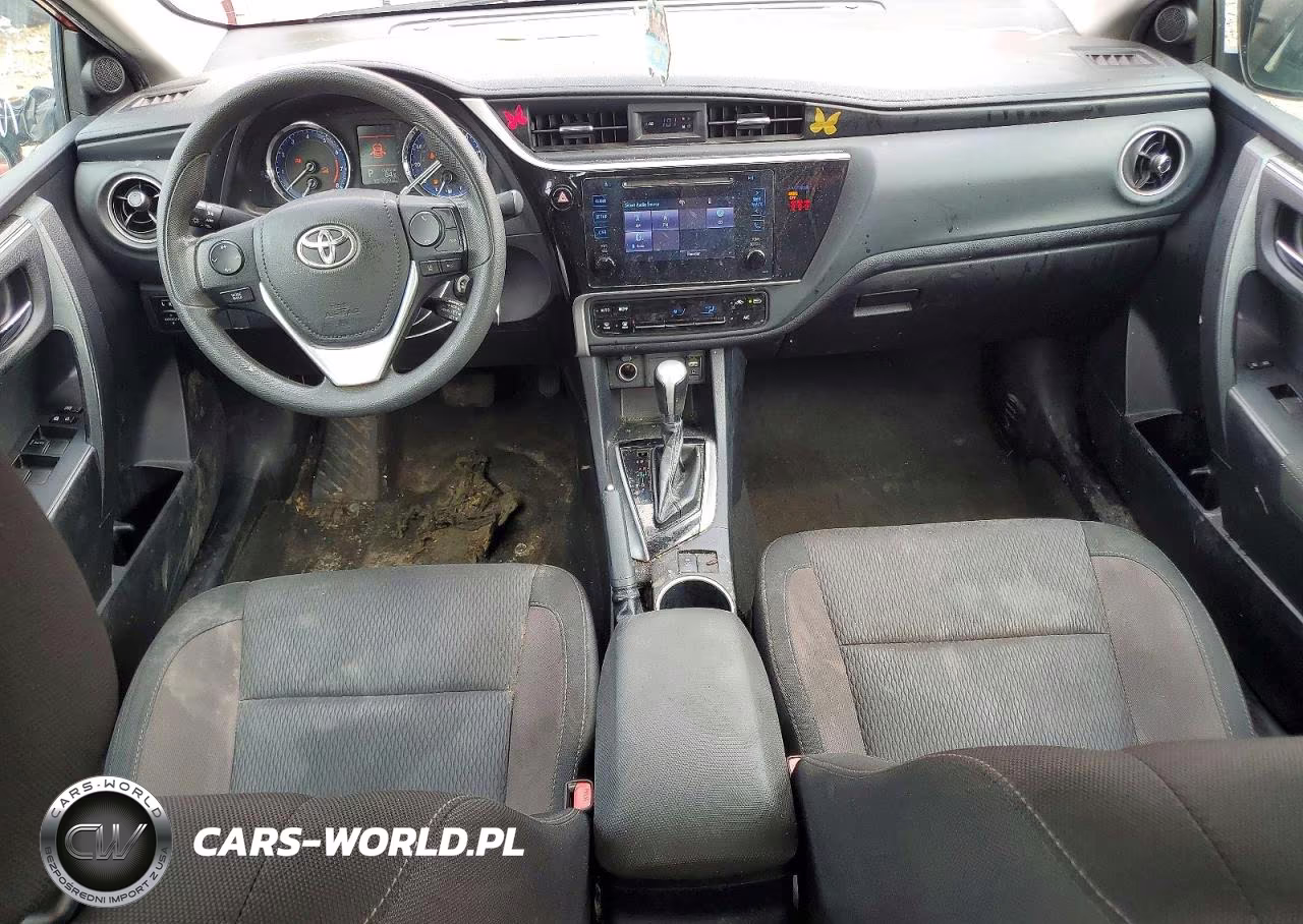 2018 Toyota Corolla Le VIN:2T1BURHE3JC119427 - 8