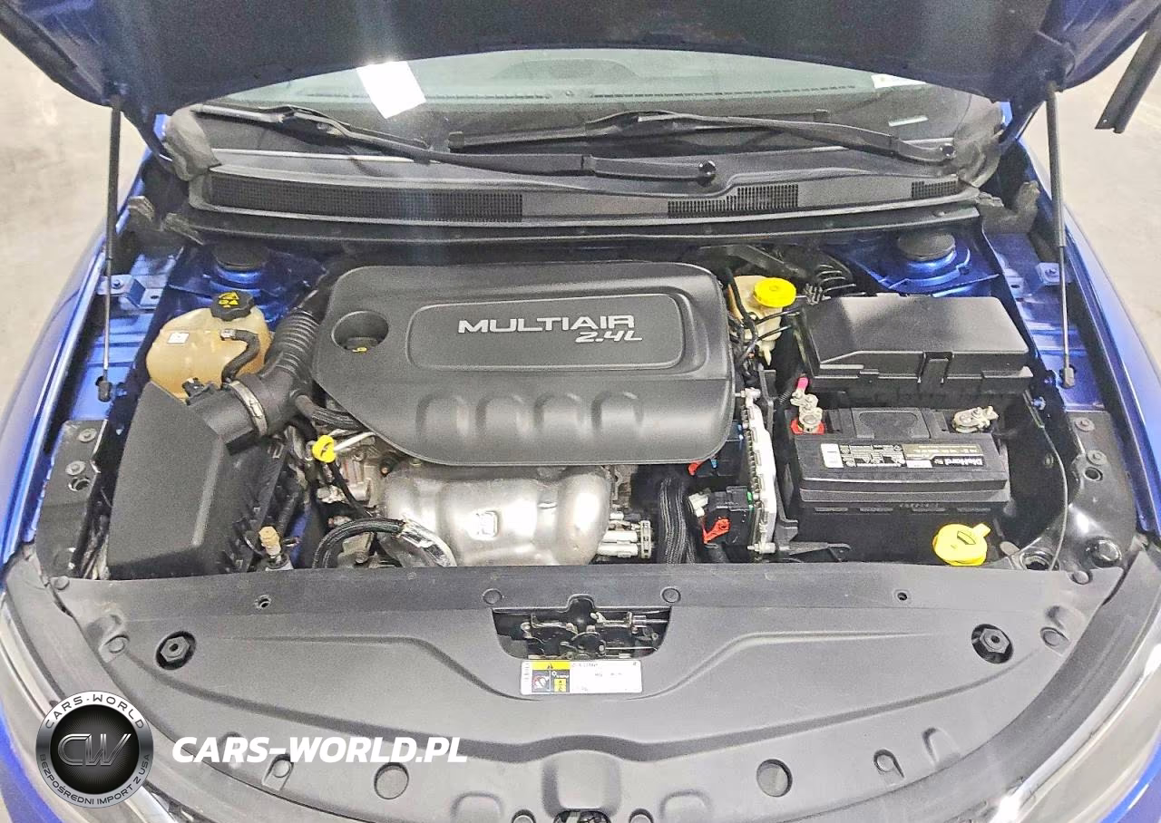 2016 Chrysler 200 Limited VIN:1C3CCCAB4GN172975 - 11