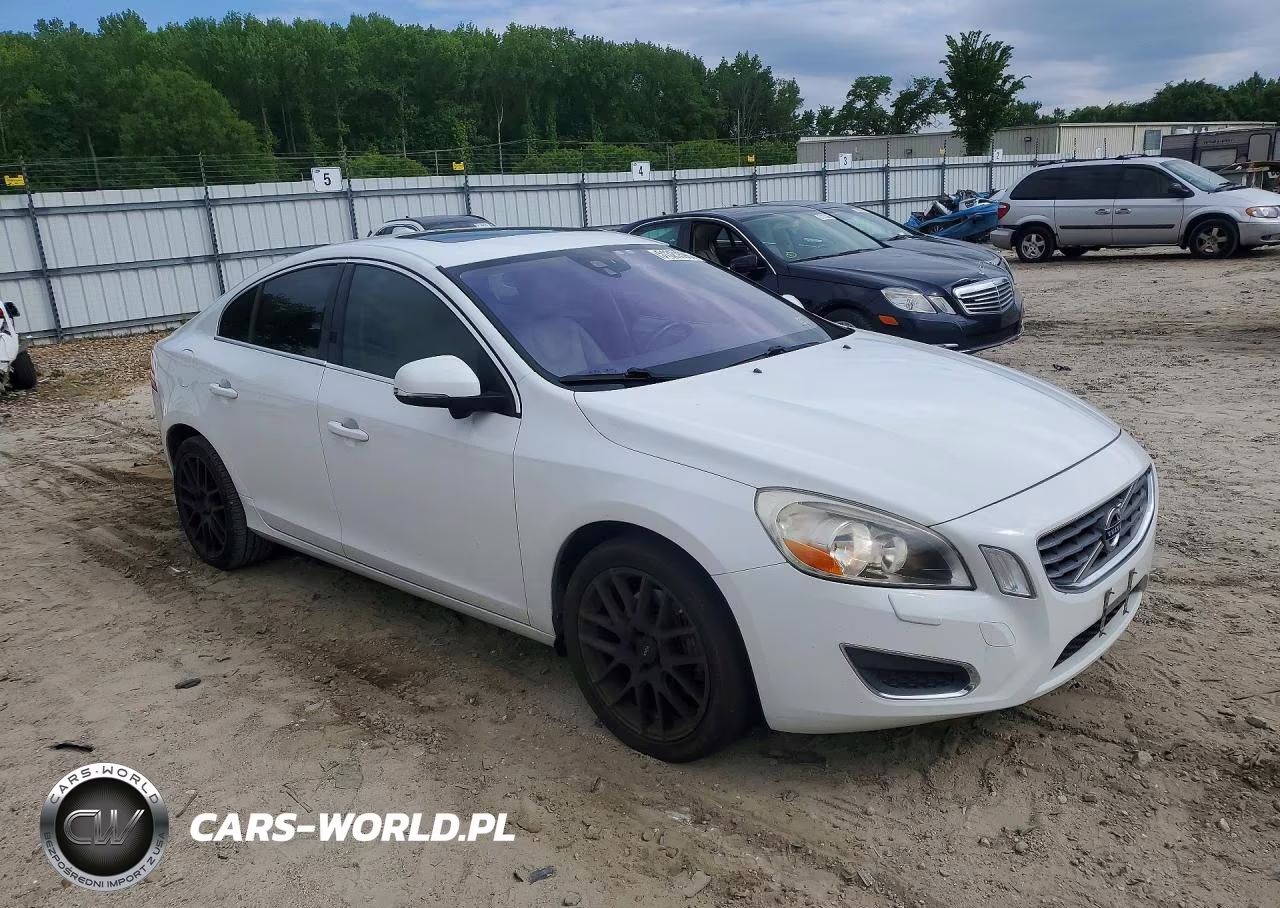 2013 Volvo S60 T5 VIN:YV1612FS1D1226585 - 4