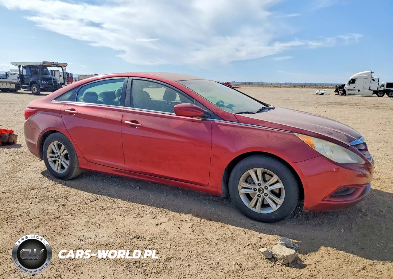 2013 Hyundai Sonata Gls VIN:5NPEB4AC9DH794781 - 4