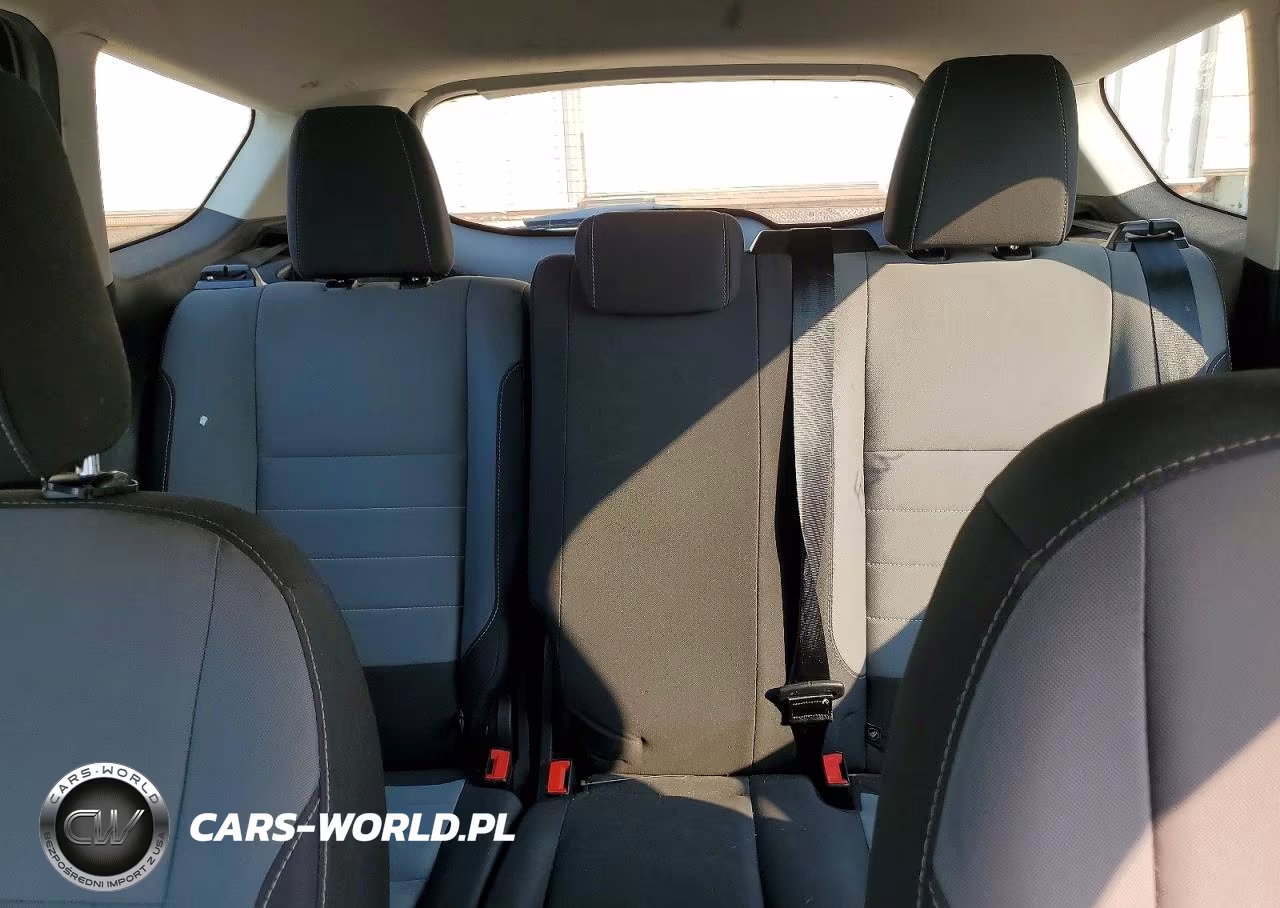 2019 Ford Escape S VIN:1FMCU0F73KUB99770 - 10