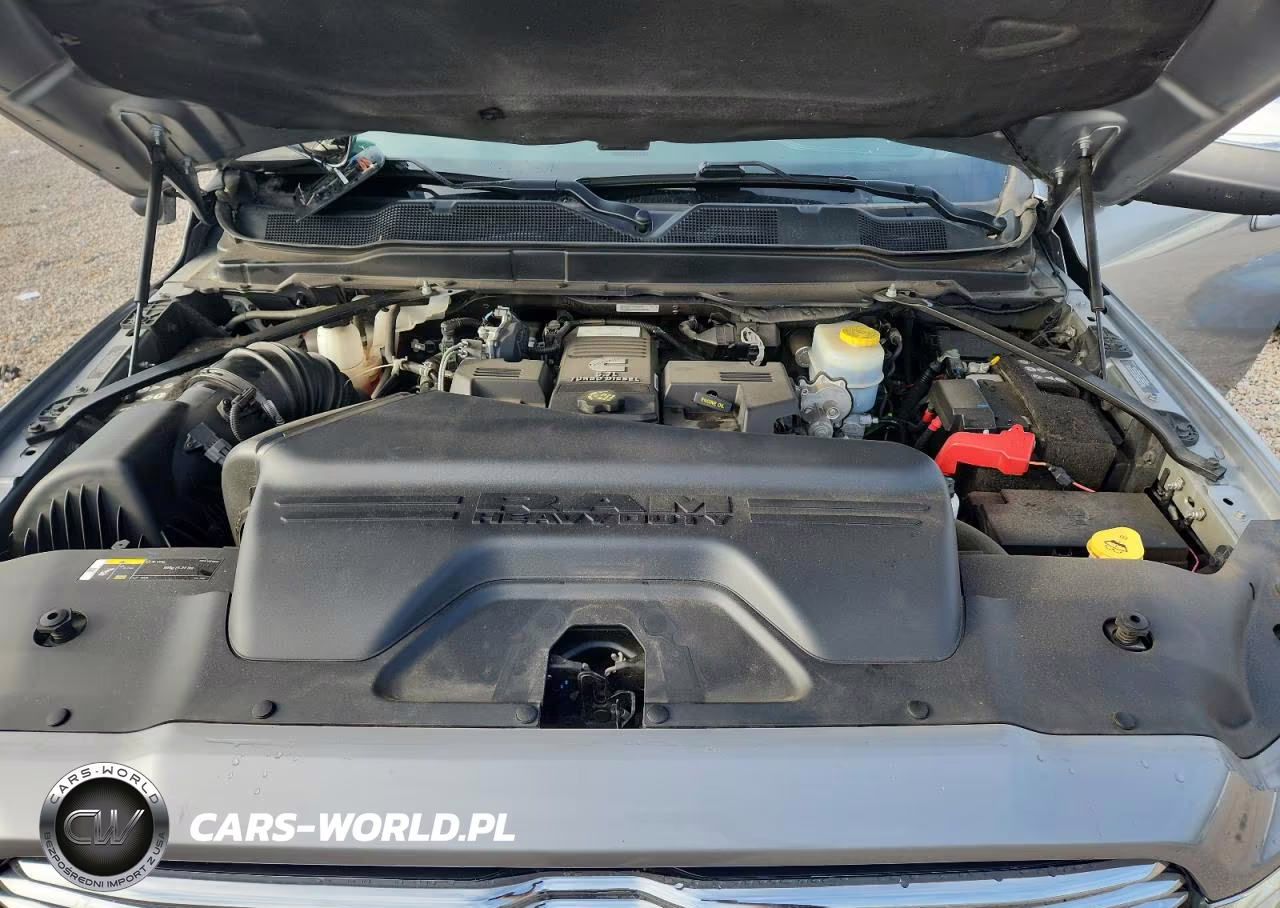 2021 Ram 2500 Laramie VIN:3C6UR5NL1MG544507 - 11