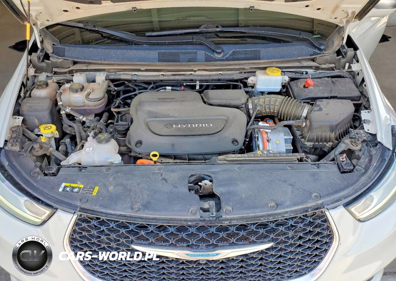2021 Chrysler Pacifica Hybrid Pinnacle VIN:2C4RC1N72MR522621 - 12