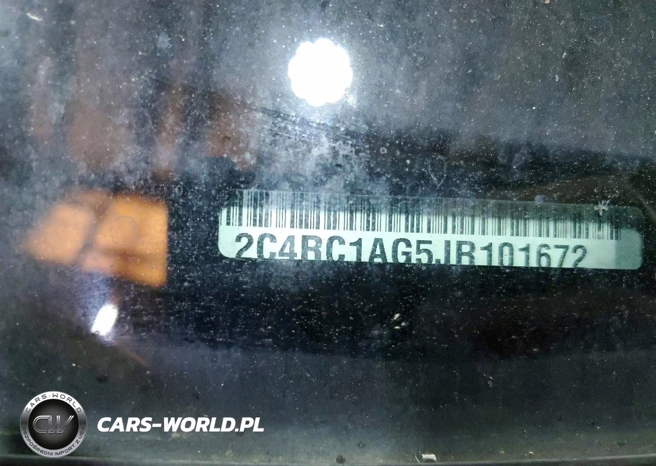 2018 Chrysler Pacifica L VIN:2C4RC1AG5JR101672 - 14
