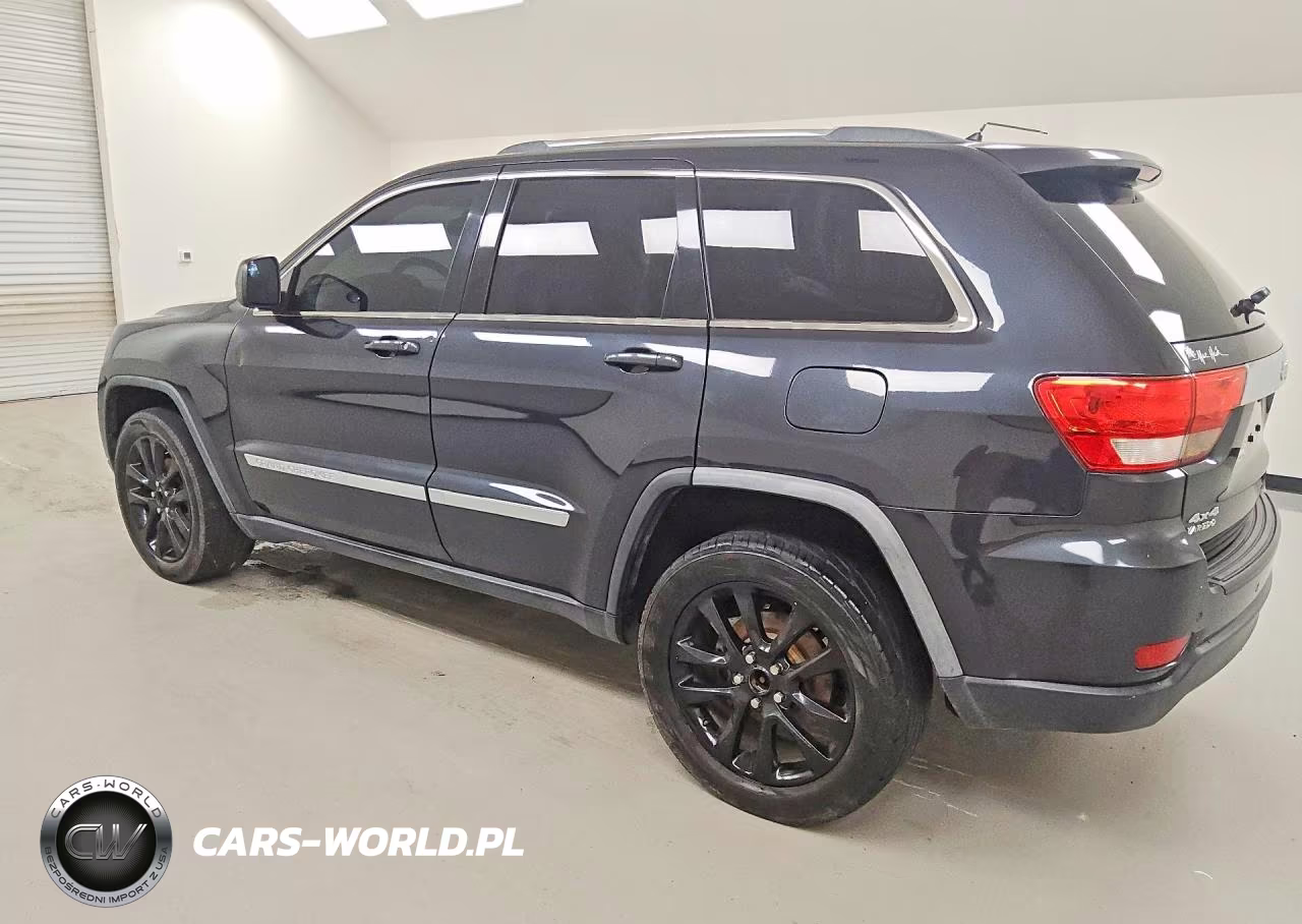 2012 Jeep Grand Cherokee Laredo VIN:1C4RJFAG0CC341419 - 2