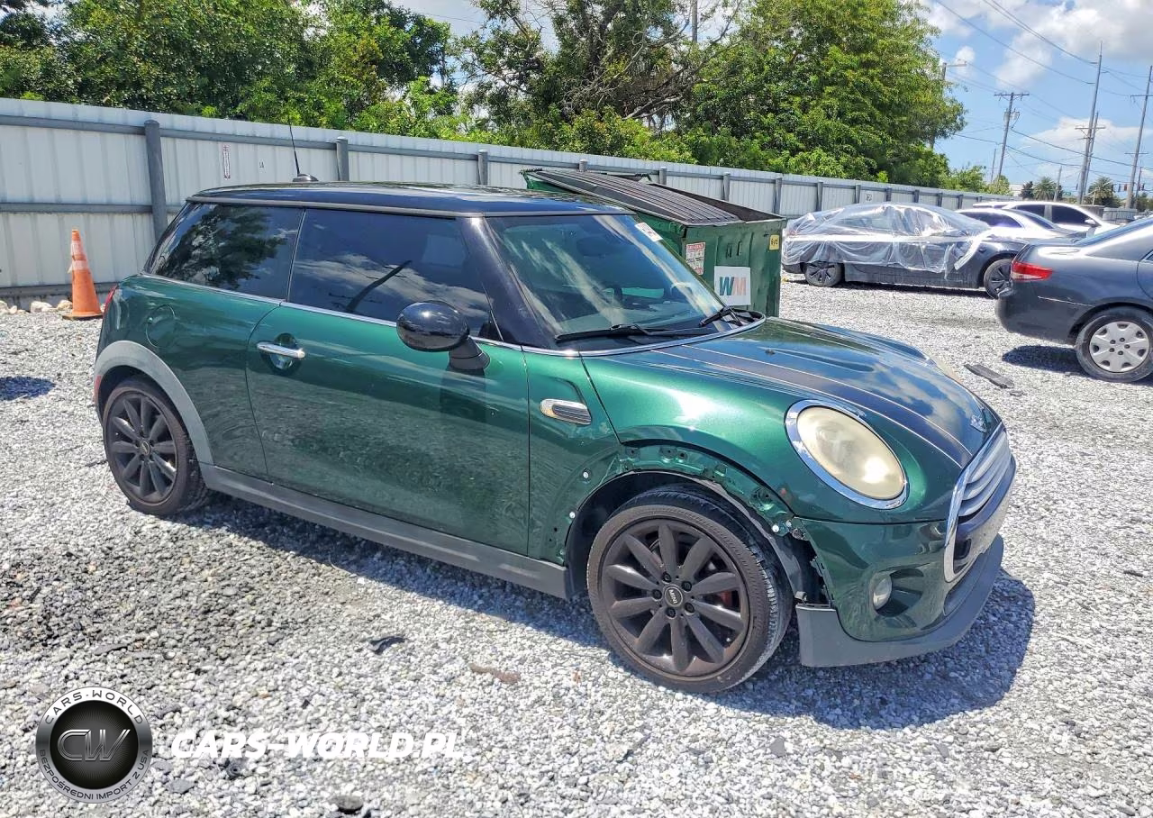 2015 Mini Cooper VIN:WMWXM5C56FT937026 - 4