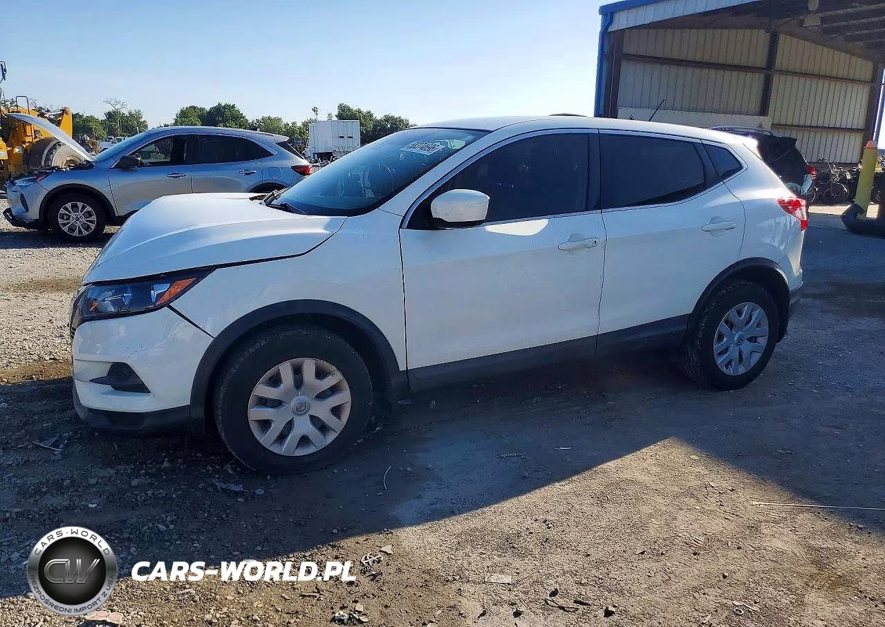 2020 Nissan Rogue Sport S