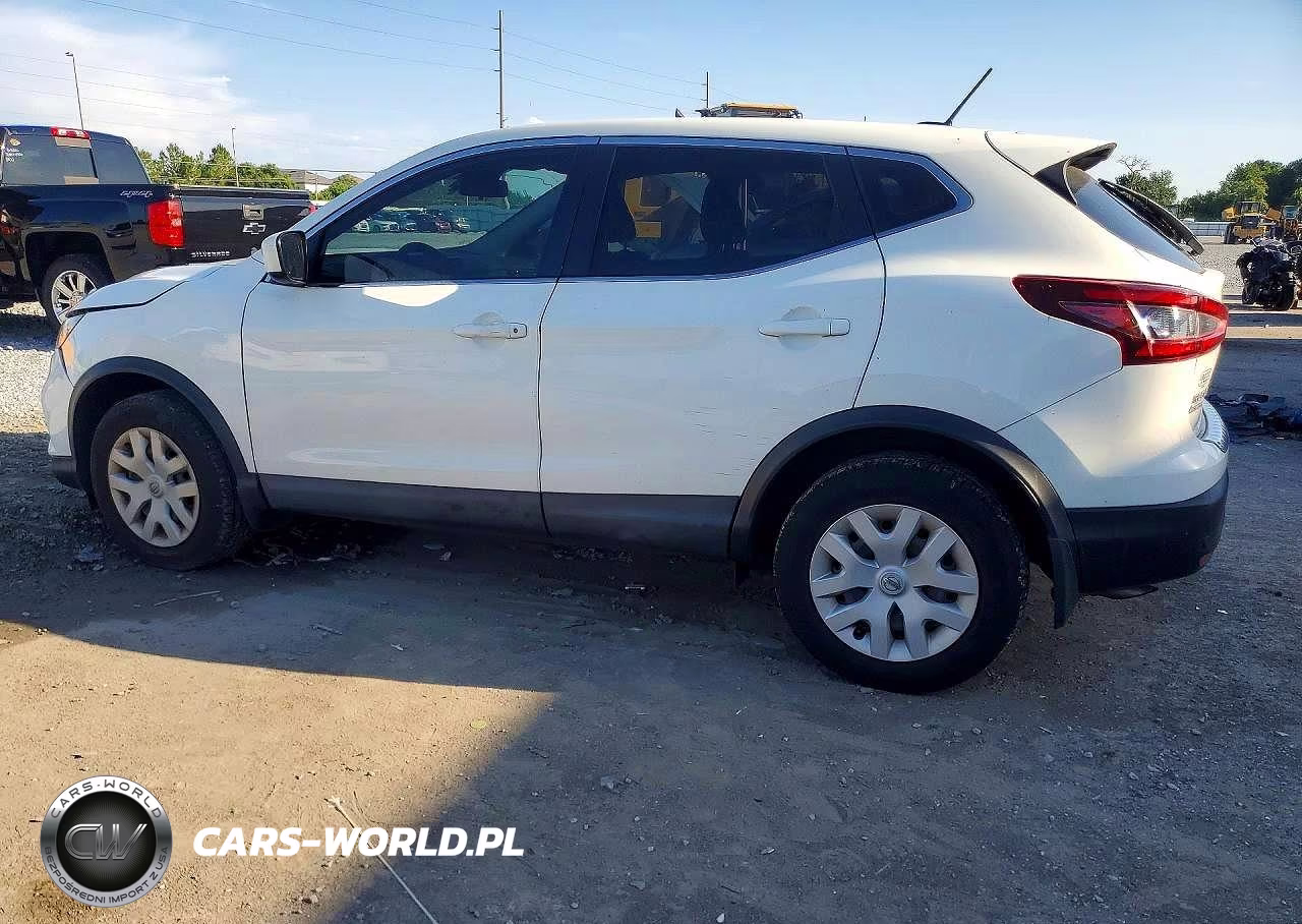 2020 Nissan Rogue Sport S VIN:JN1BJ1CV5LW260949 - 2