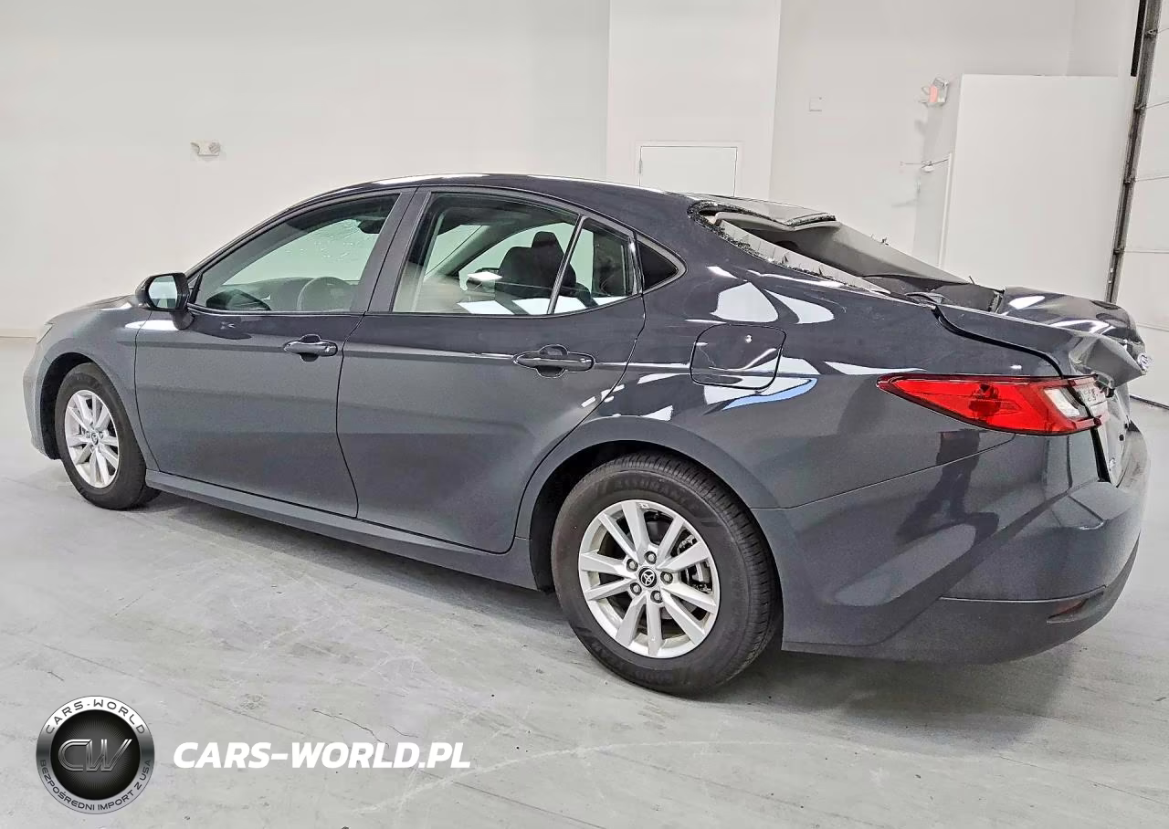 2026 Toyota Camry Le VIN:4T1DAACK7TU250507 - 2
