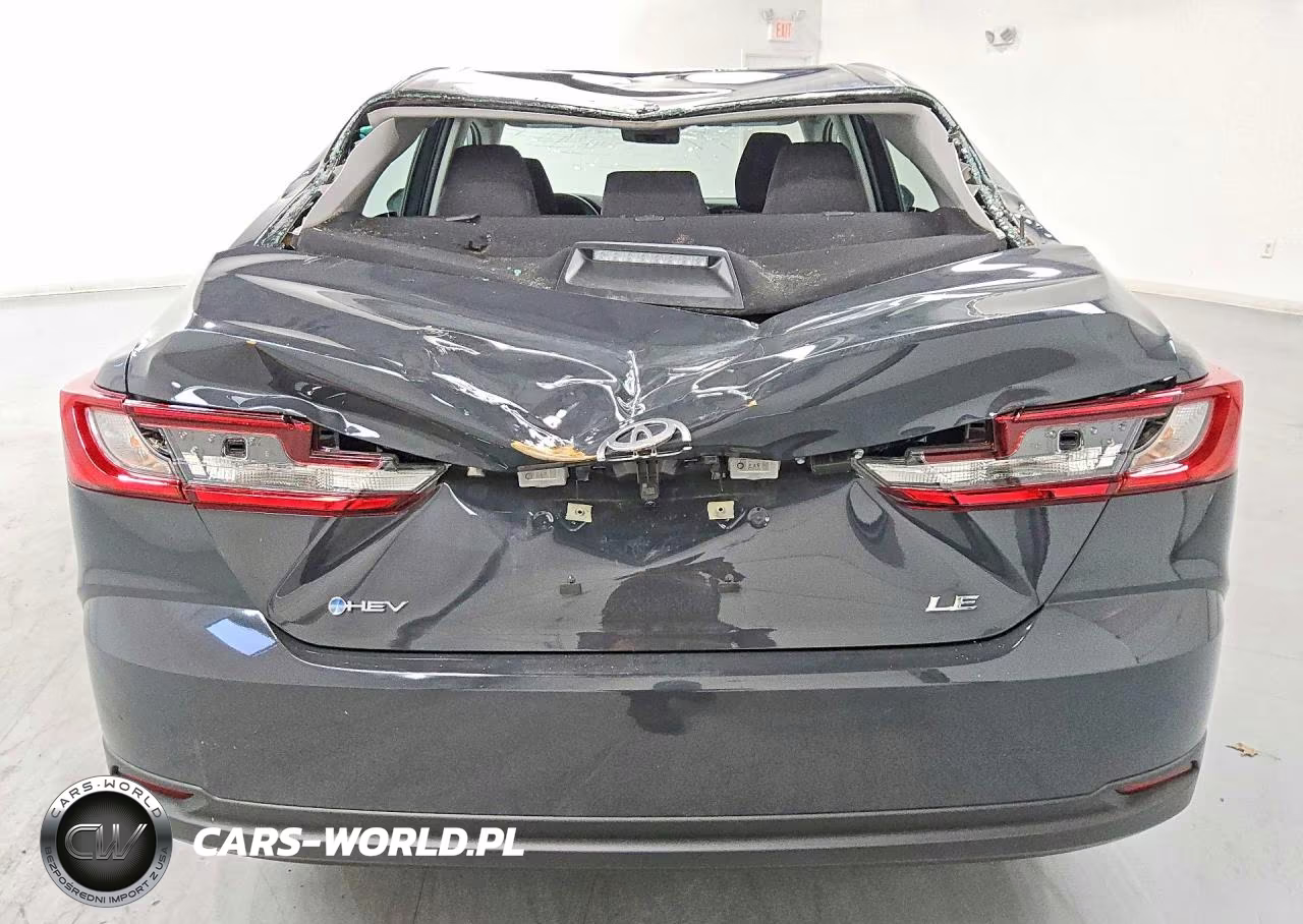 2026 Toyota Camry Le VIN:4T1DAACK7TU250507 - 6