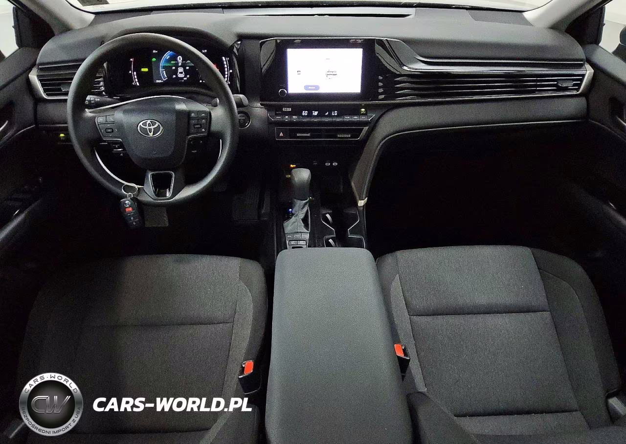 2026 Toyota Camry Le VIN:4T1DAACK7TU250507 - 8