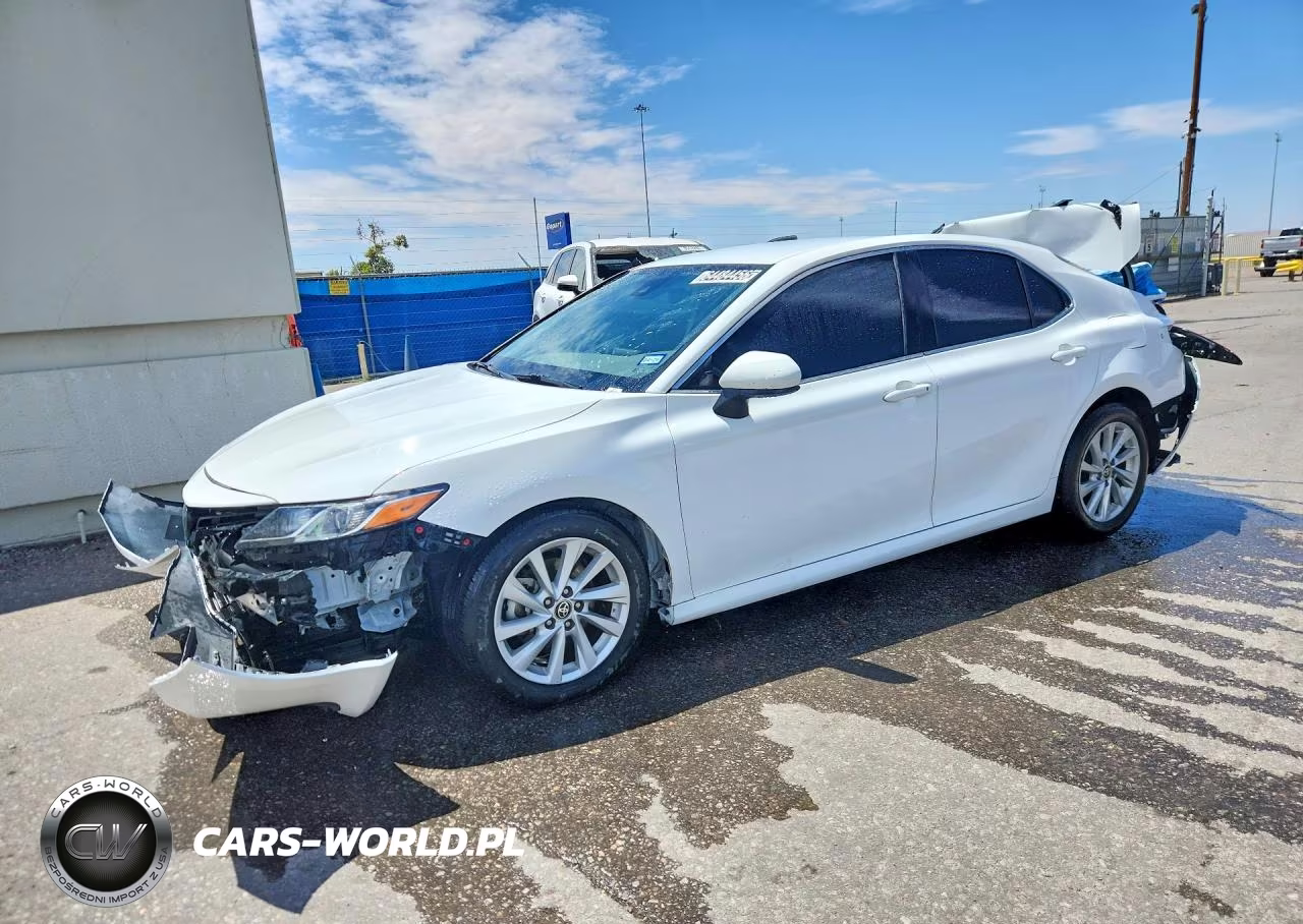 2022 Toyota Camry Le