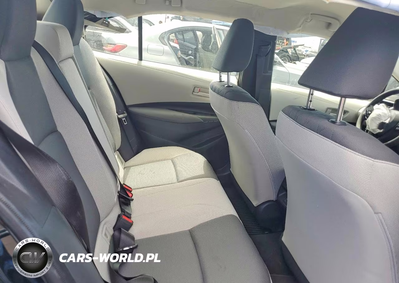 2026 Toyota Corolla Le VIN:JTDB4MEE7T3041804 - 10