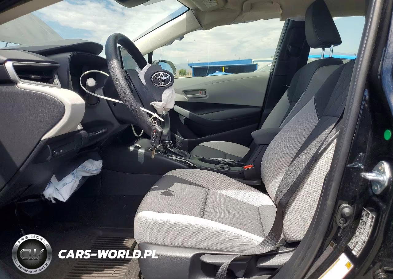 2026 Toyota Corolla Le VIN:JTDB4MEE7T3041804 - 7