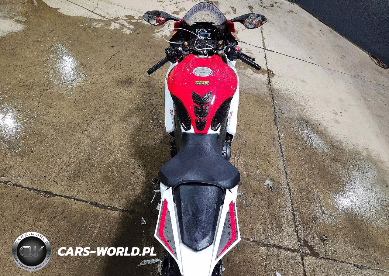 2026 Yamaha Yzf690 S VIN:JYARM60E5TA000970 - 6