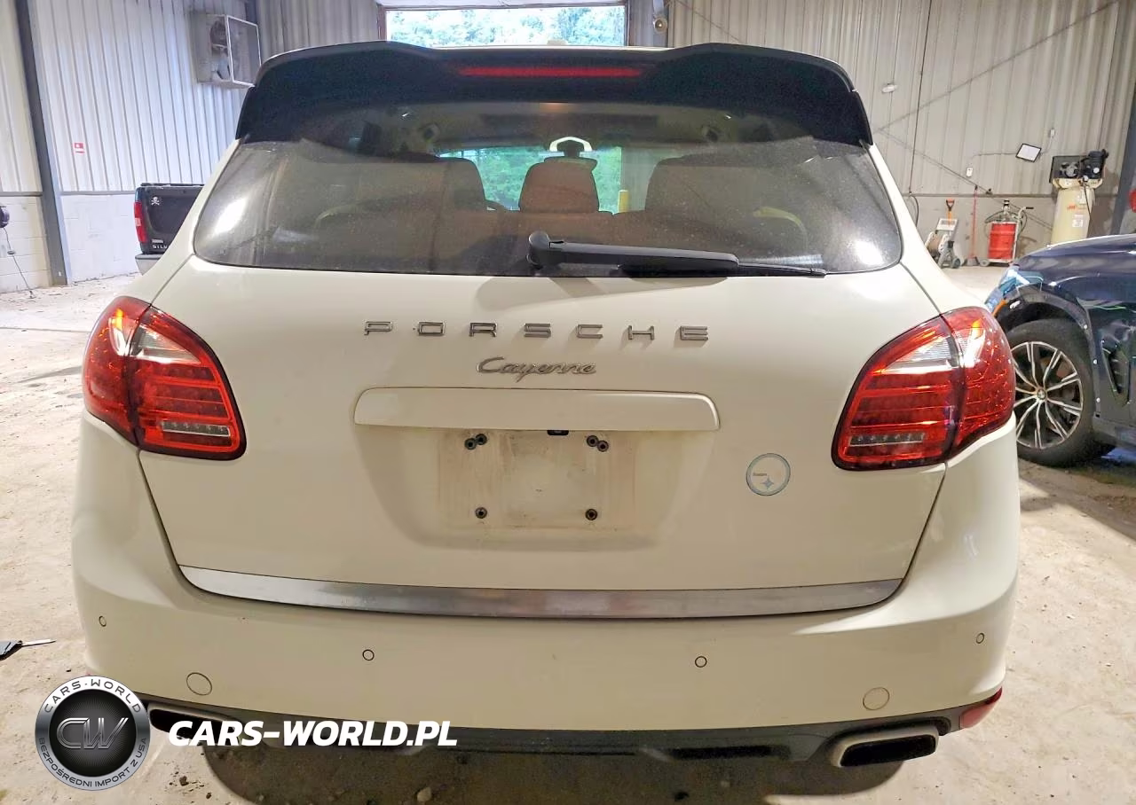 2011 Porsche Cayenne VIN:WP1AA2A26BLA04311 - 6