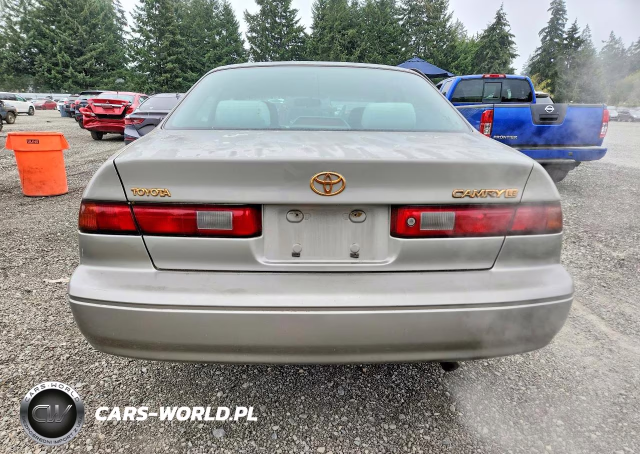 1998 Toyota Camry Le VIN:JT2BG22K3W0157313 - 6
