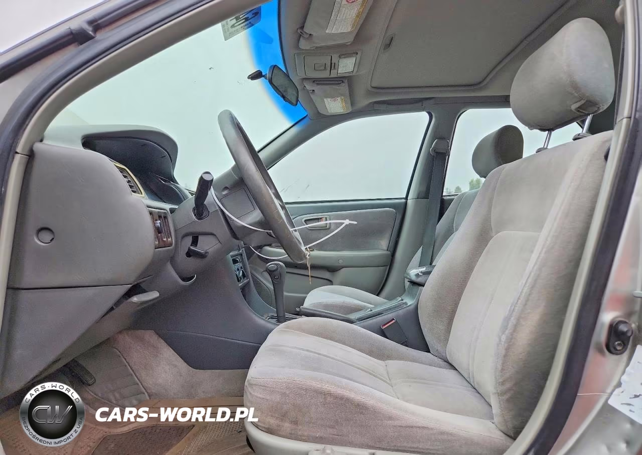 1998 Toyota Camry Le VIN:JT2BG22K3W0157313 - 7