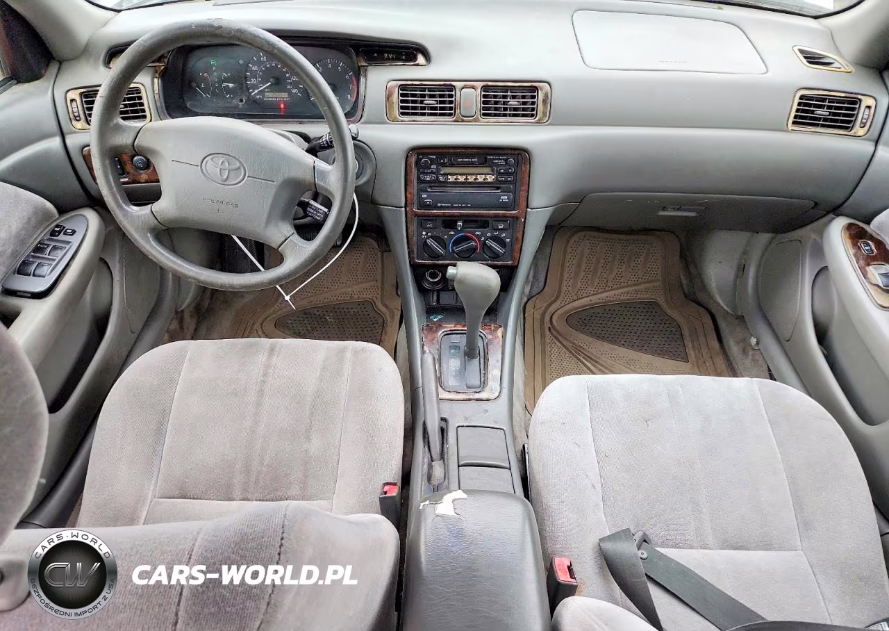 1998 Toyota Camry Le VIN:JT2BG22K3W0157313 - 8
