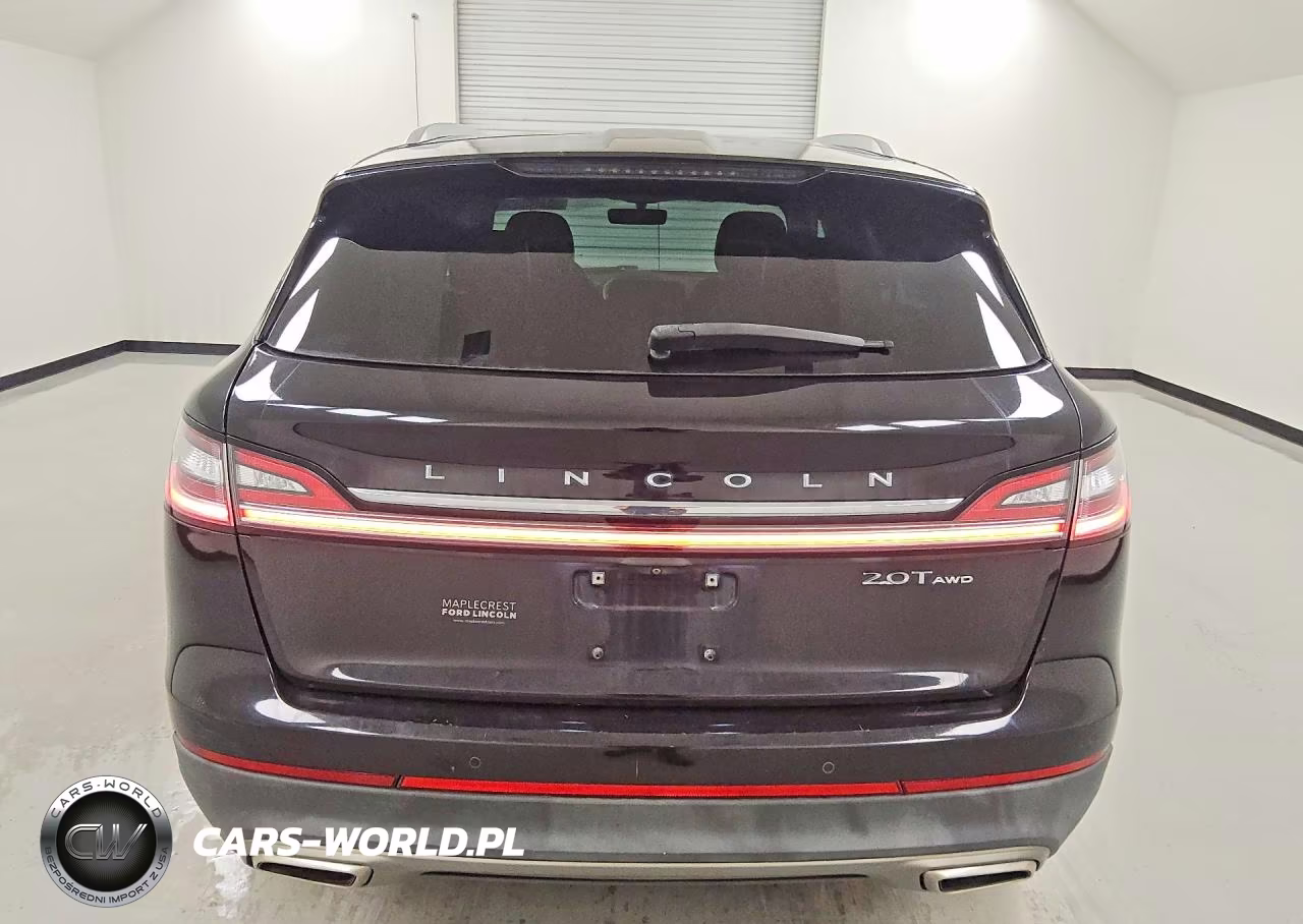 2020 Lincoln Nautilus Reserve VIN:2LMPJ8K99LBL00600 - 6