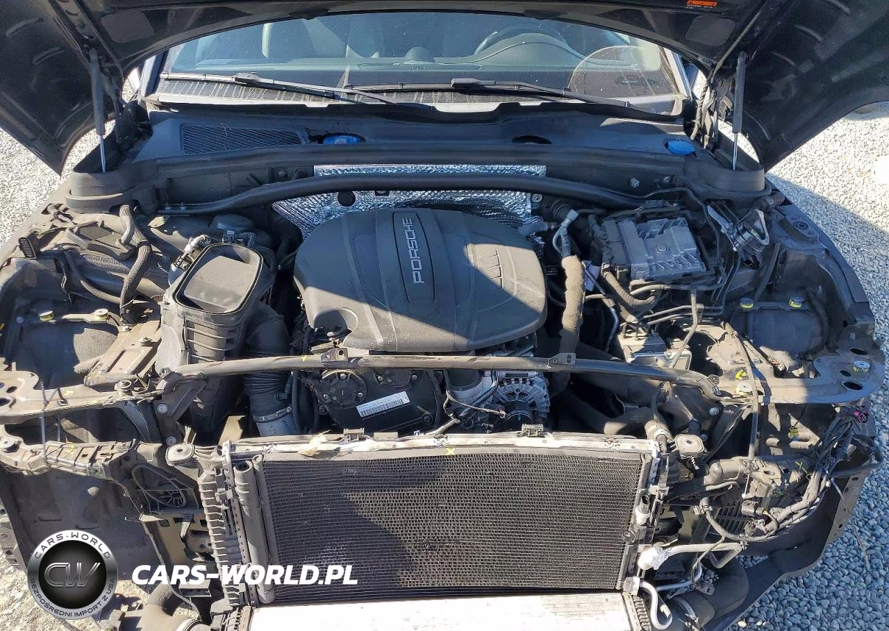 2020 Porsche Macan VIN:WP1AA2A51LLB01976 - 12