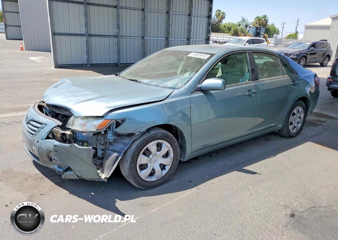 2008 Toyota Camry Le – zdjęcie 1 z 12