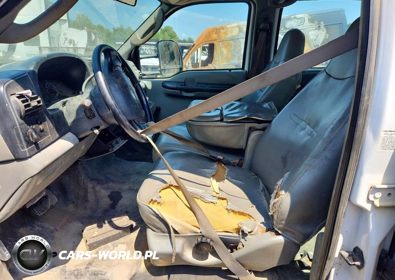 2007 Ford F550 Super Duty VIN:1FDAW56P47EA80075 - 7