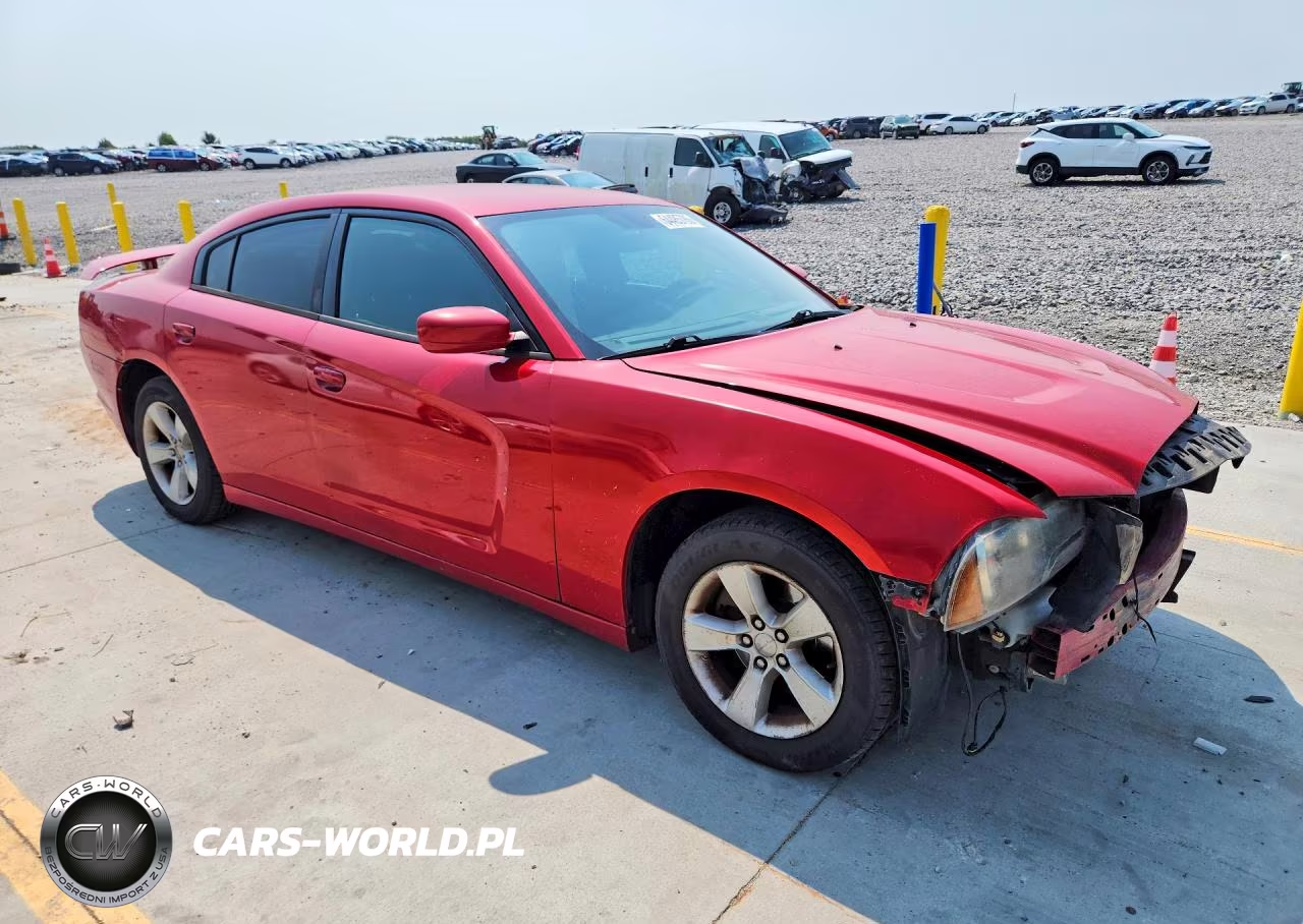 2011 Dodge Charger VIN:2B3CL3CG3BH553403 - 4