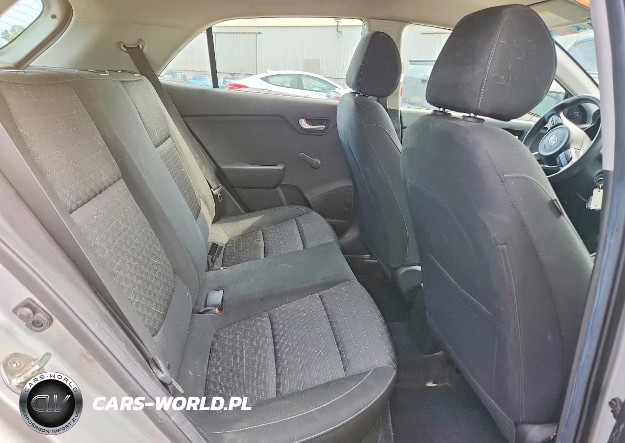2018 Kia Rio 5-Door Lx VIN:3KPA25AB8JE119984 - 10