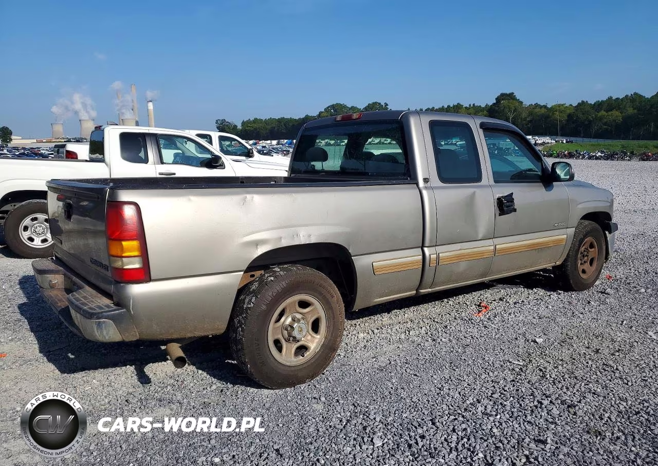 2001 Chevrolet Silverado C1500 VIN:2GCEC19V511296320 - 3