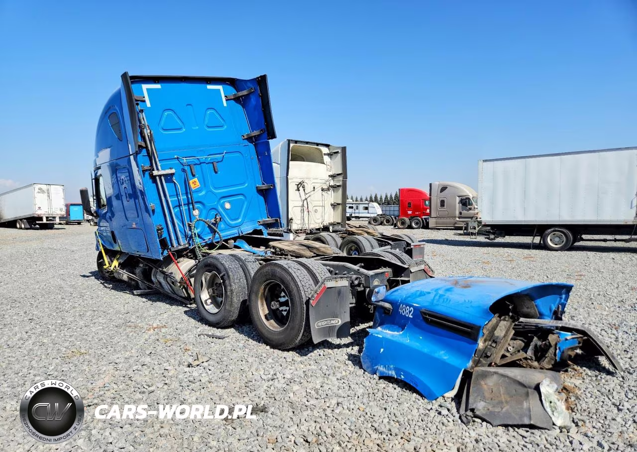 2021 Freightliner Cascadia 1 - Semi Truck VIN:1FUJHHDR7MLMJ5737 - 2