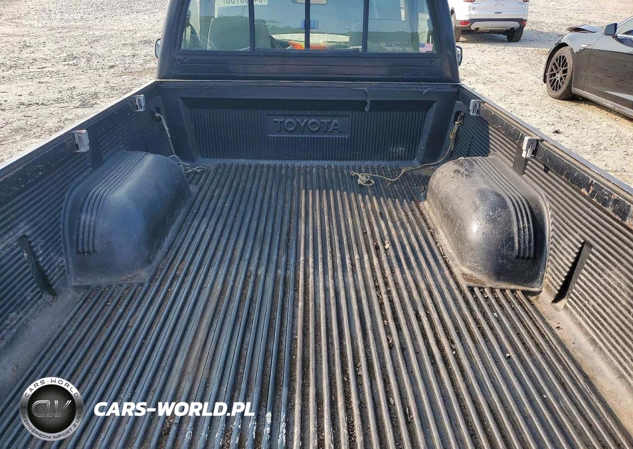 1997 Toyota Tacoma VIN:4TANL42N6VZ296704 - 10