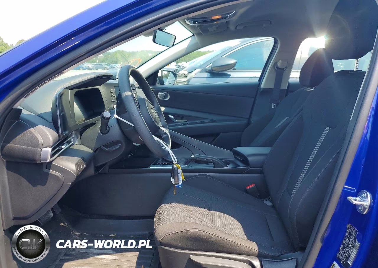 2025 Hyundai Elantra Se VIN:KMHLL4DG1SU053476 - 7