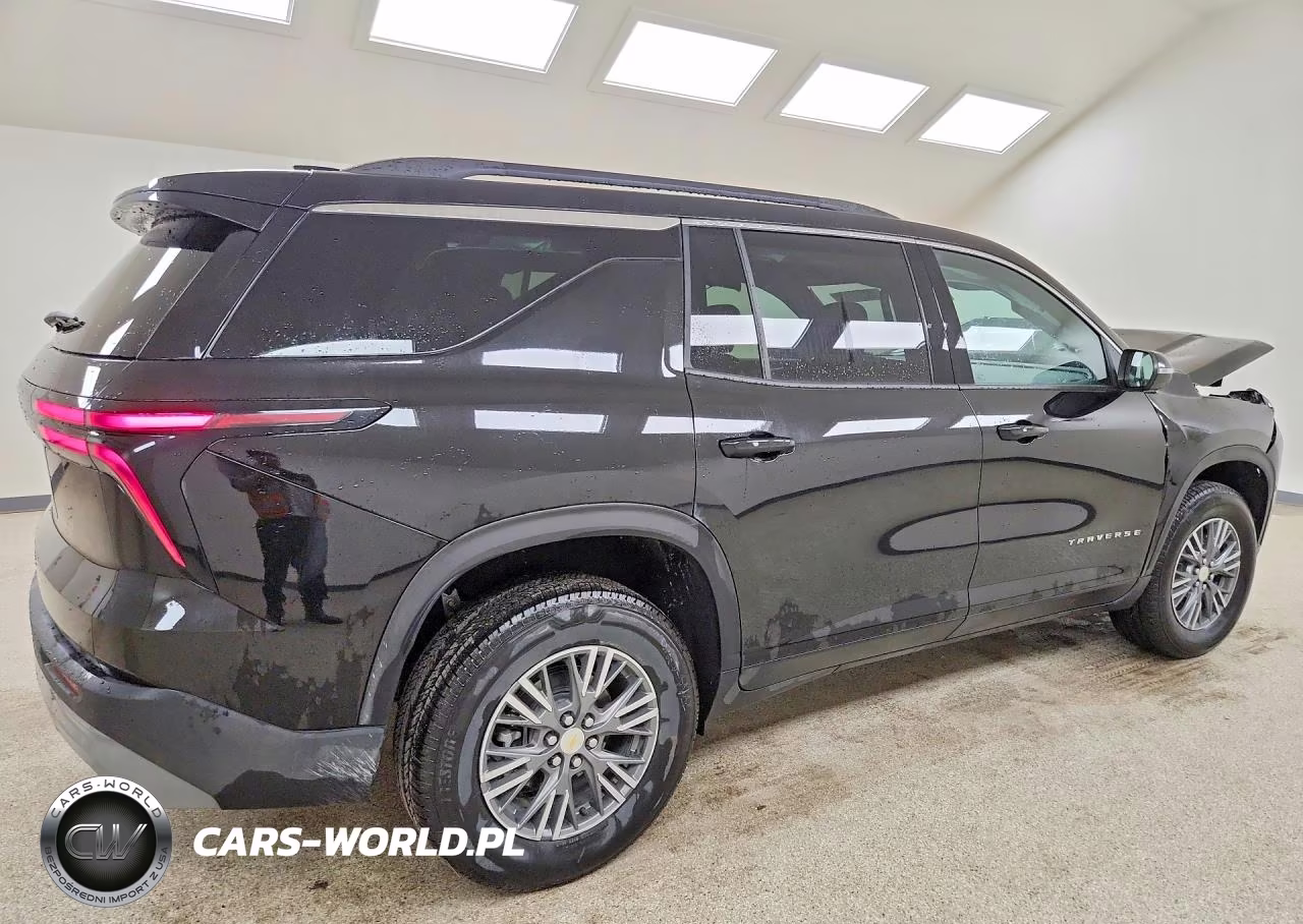 2026 Chevrolet Traverse Lt VIN:1GNEVGKS1TJ390126 - 3