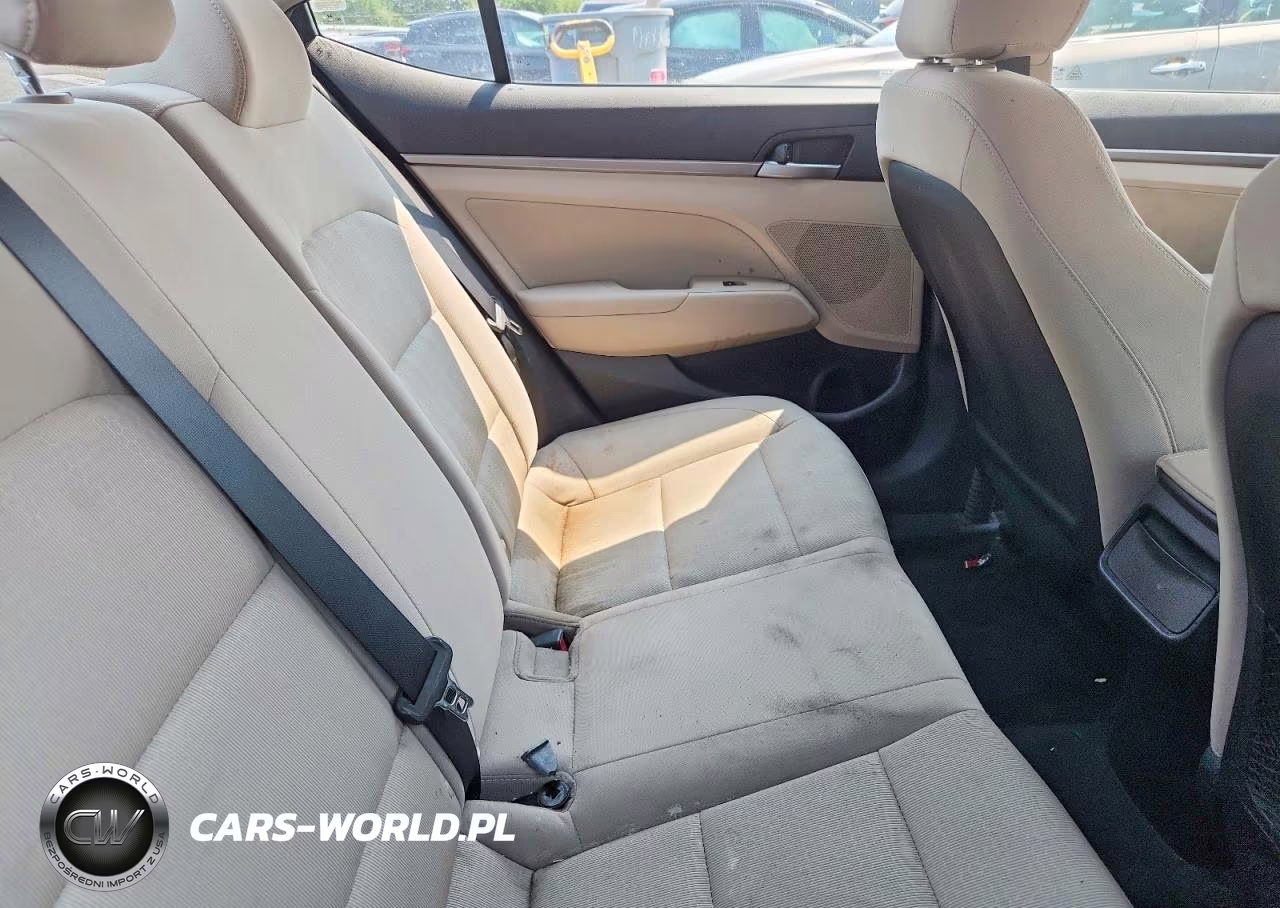 2017 Hyundai Elantra Value Edition VIN:5NPD84LF3HH169946 - 10