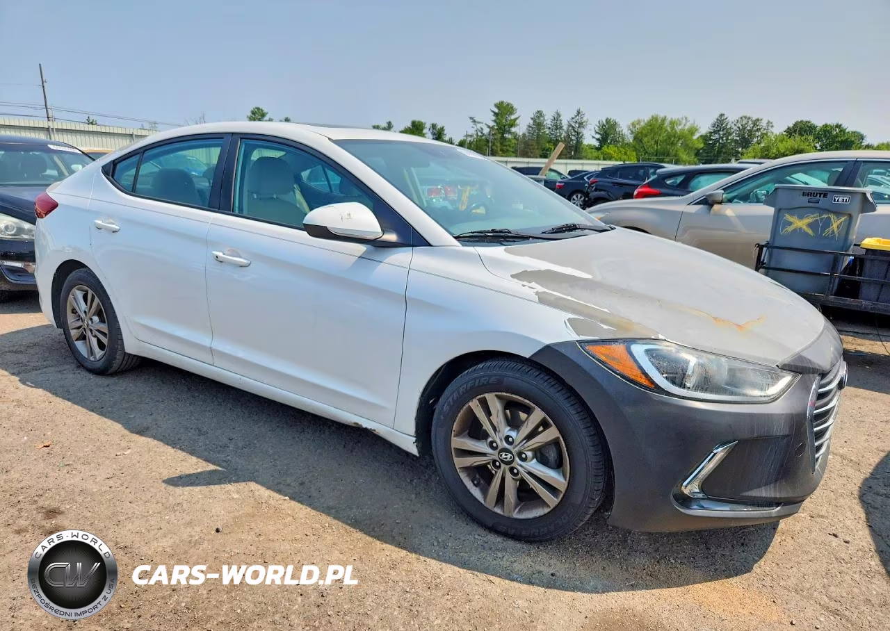 2017 Hyundai Elantra Value Edition VIN:5NPD84LF3HH169946 - 4