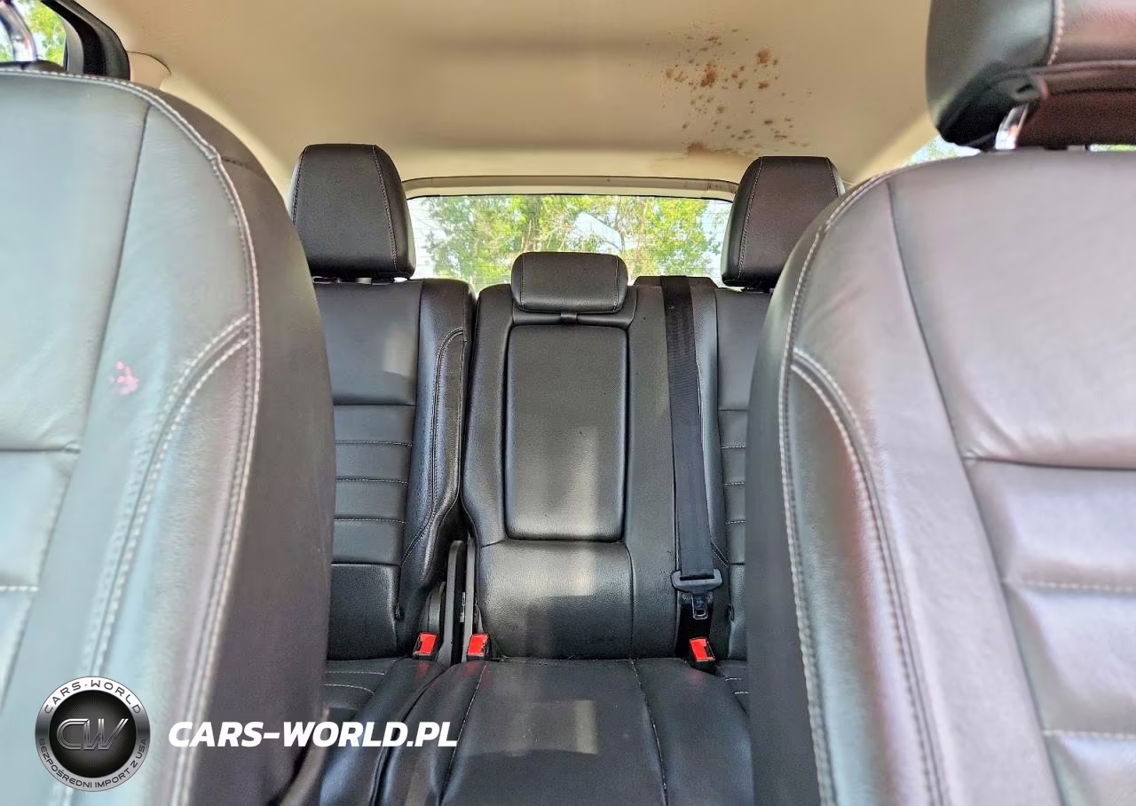 2016 Ford Escape Titanium VIN:1FMCU9JXXGUA08414 - 10