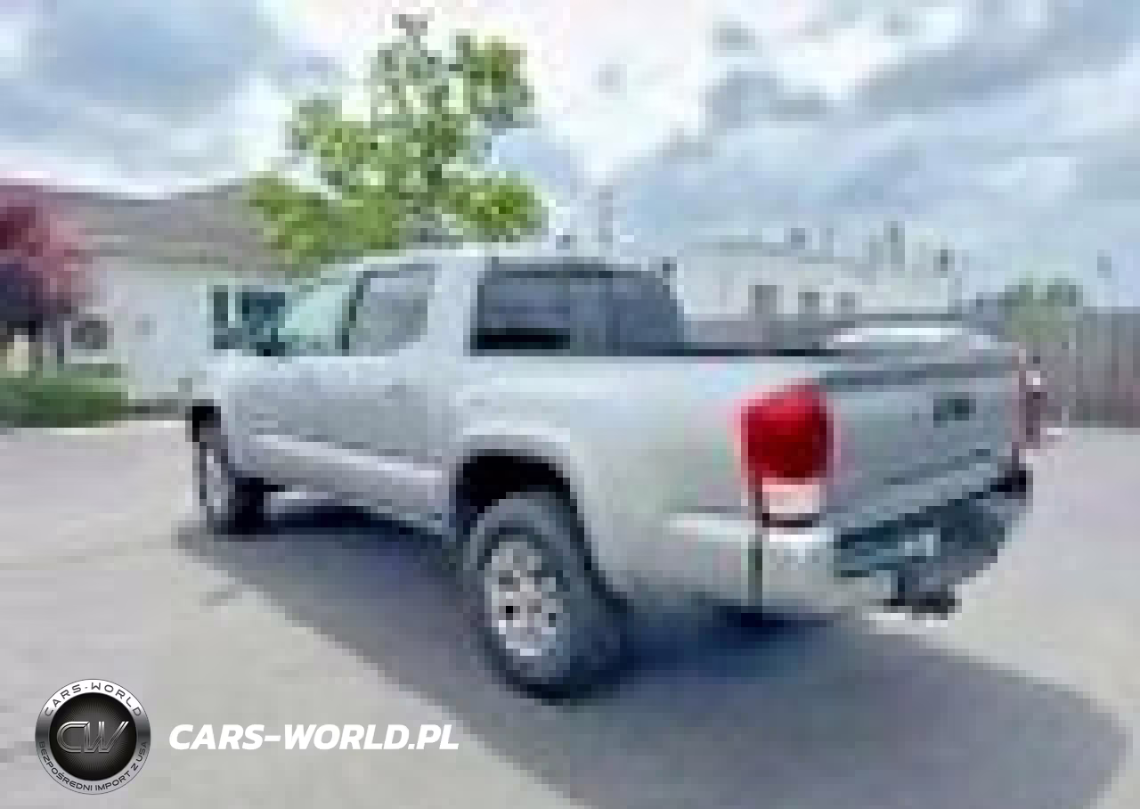 2016 Toyota Tacoma Sr5 V6 VIN:3TMCZ5AN6GM017063 - 3