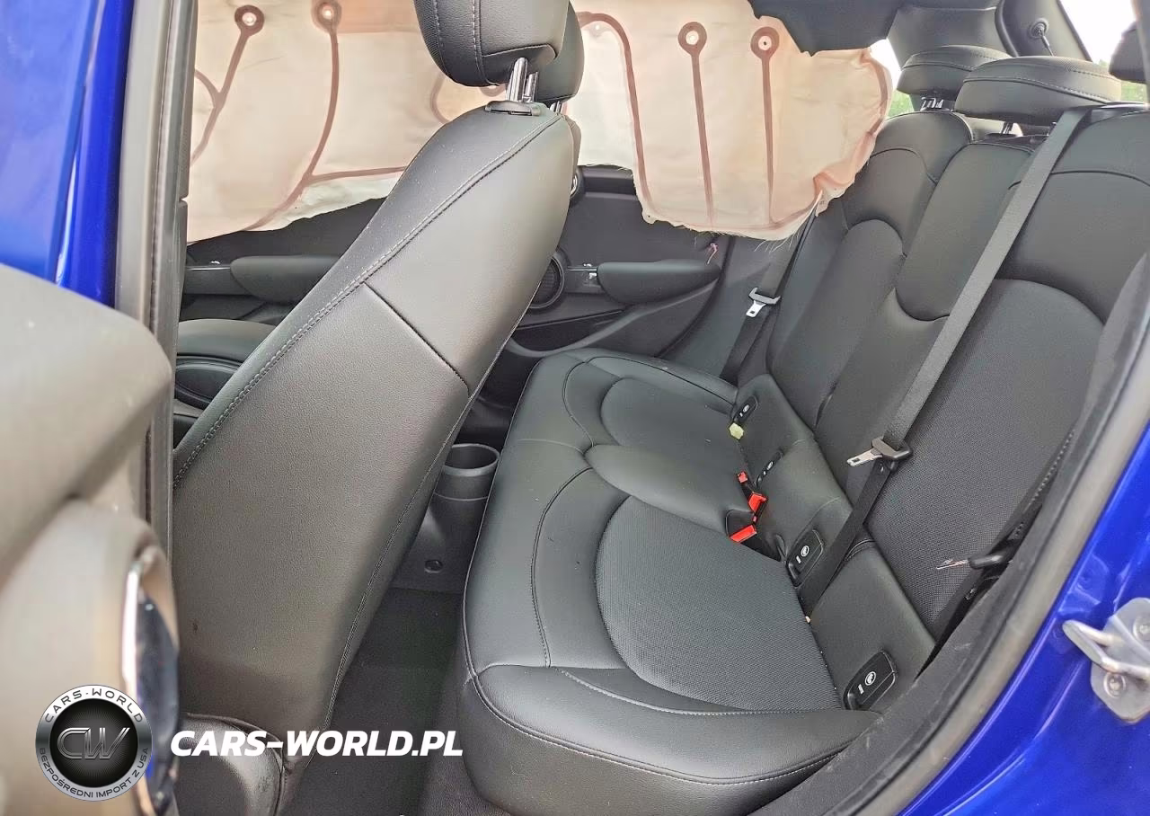 2021 Mini Cooper VIN:WMWXU7C01M2N55814 - 10