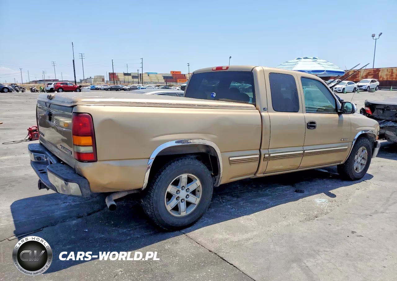 2000 Chevrolet Silverado C1500 VIN:2GCEC19TXY1161584 - 3