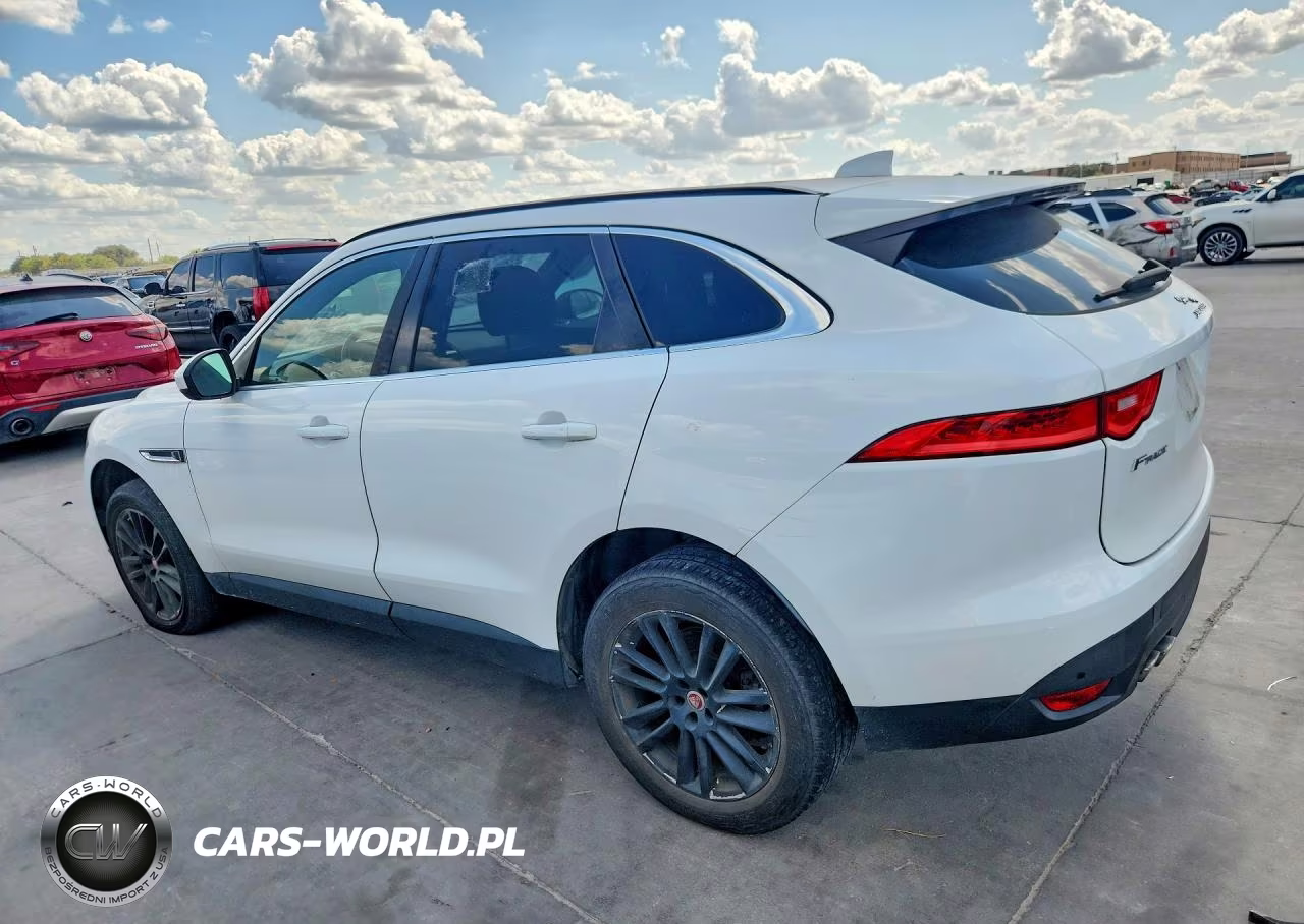 2017 Jaguar F-Pace Prestige VIN:SADCK2BN5HA088341 - 2
