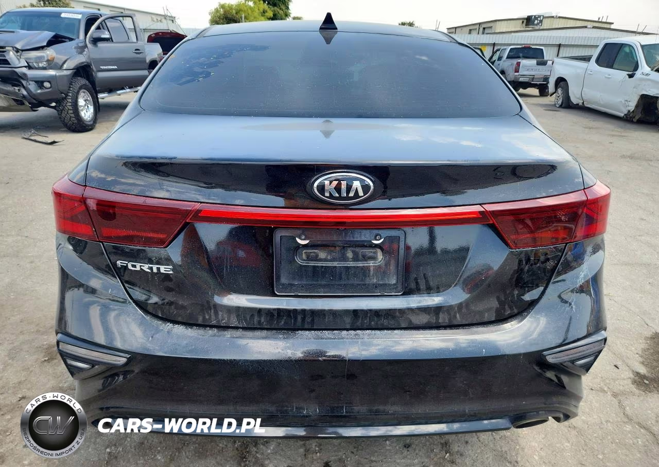 2020 Kia Forte Lxs VIN:3KPF24AD6LE243076 - 6