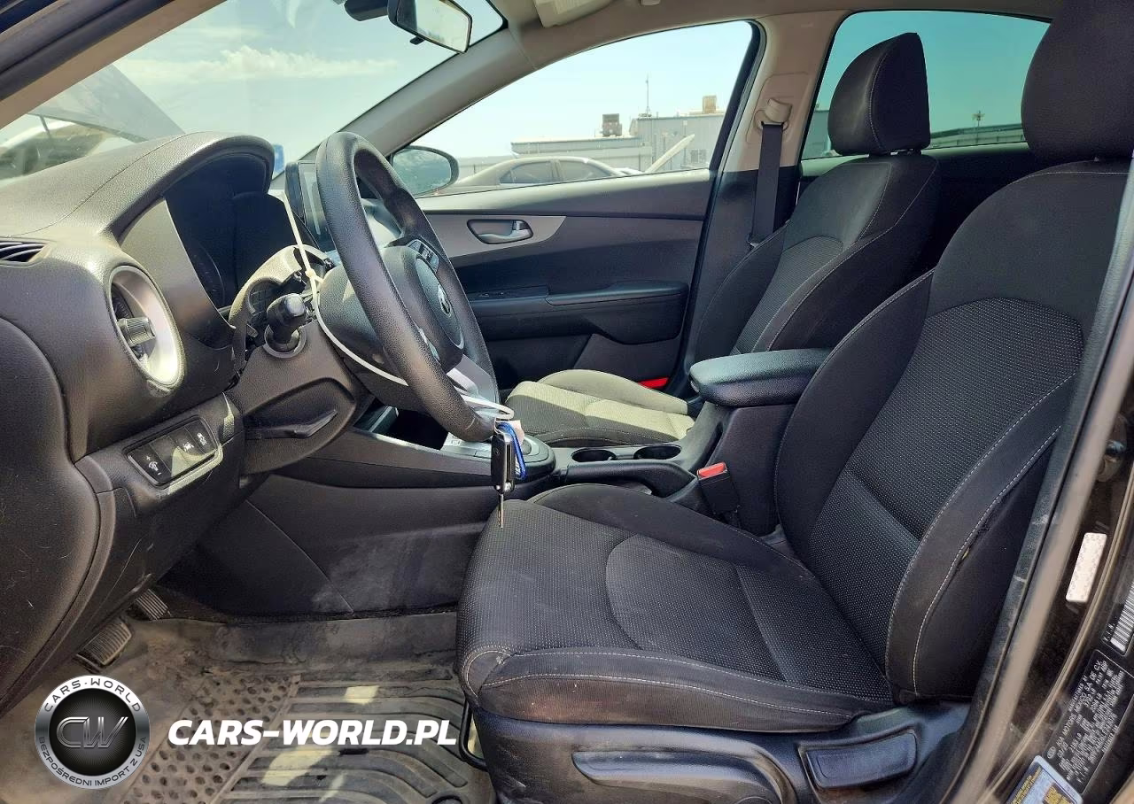 2020 Kia Forte Lxs VIN:3KPF24AD6LE243076 - 7