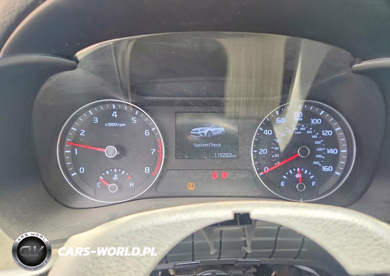 2020 Kia Forte Lxs VIN:3KPF24AD6LE243076 - 9
