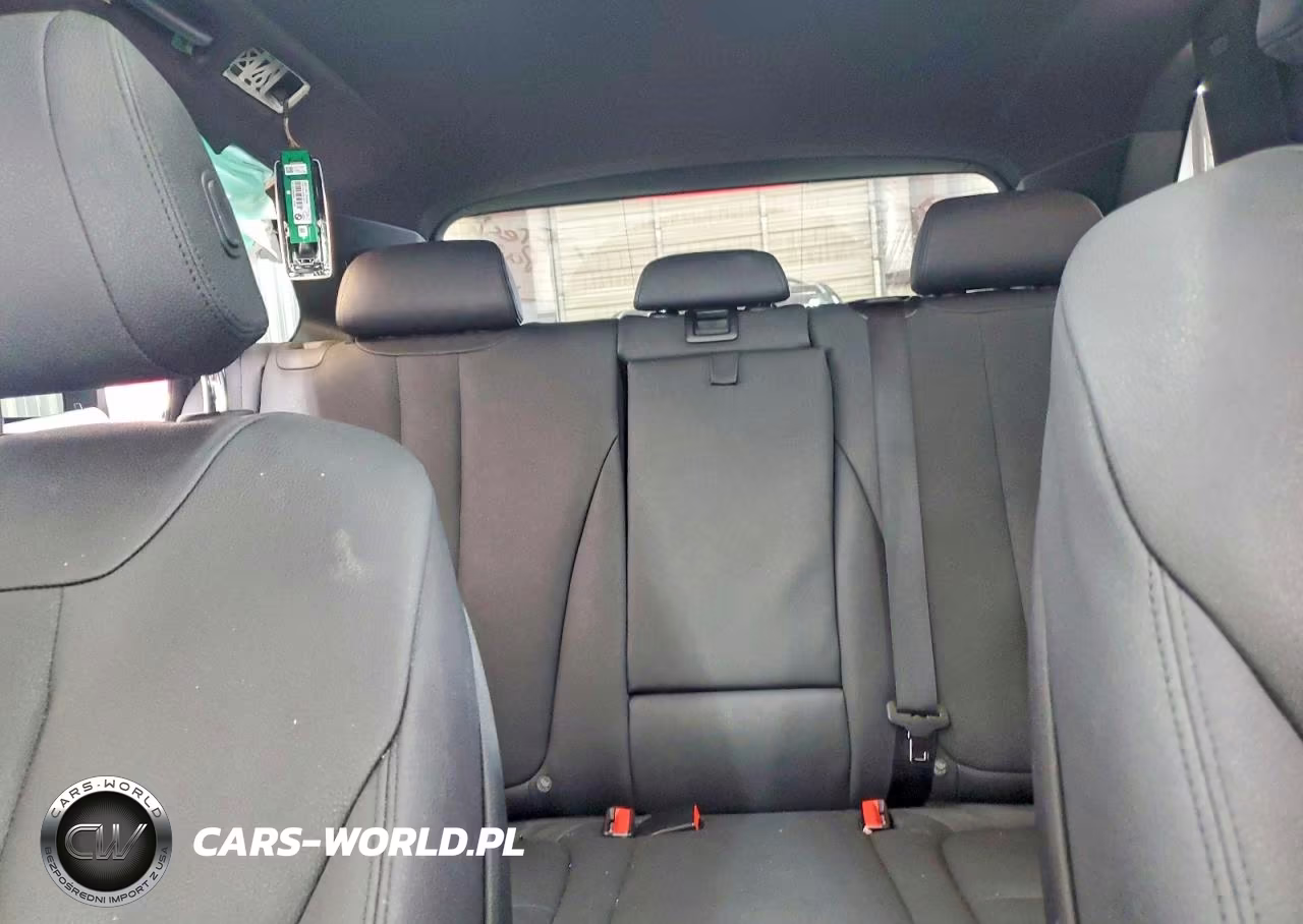 2017 BMW X5 xDrive35I VIN:5UXKR0C33H0X80204 - 10