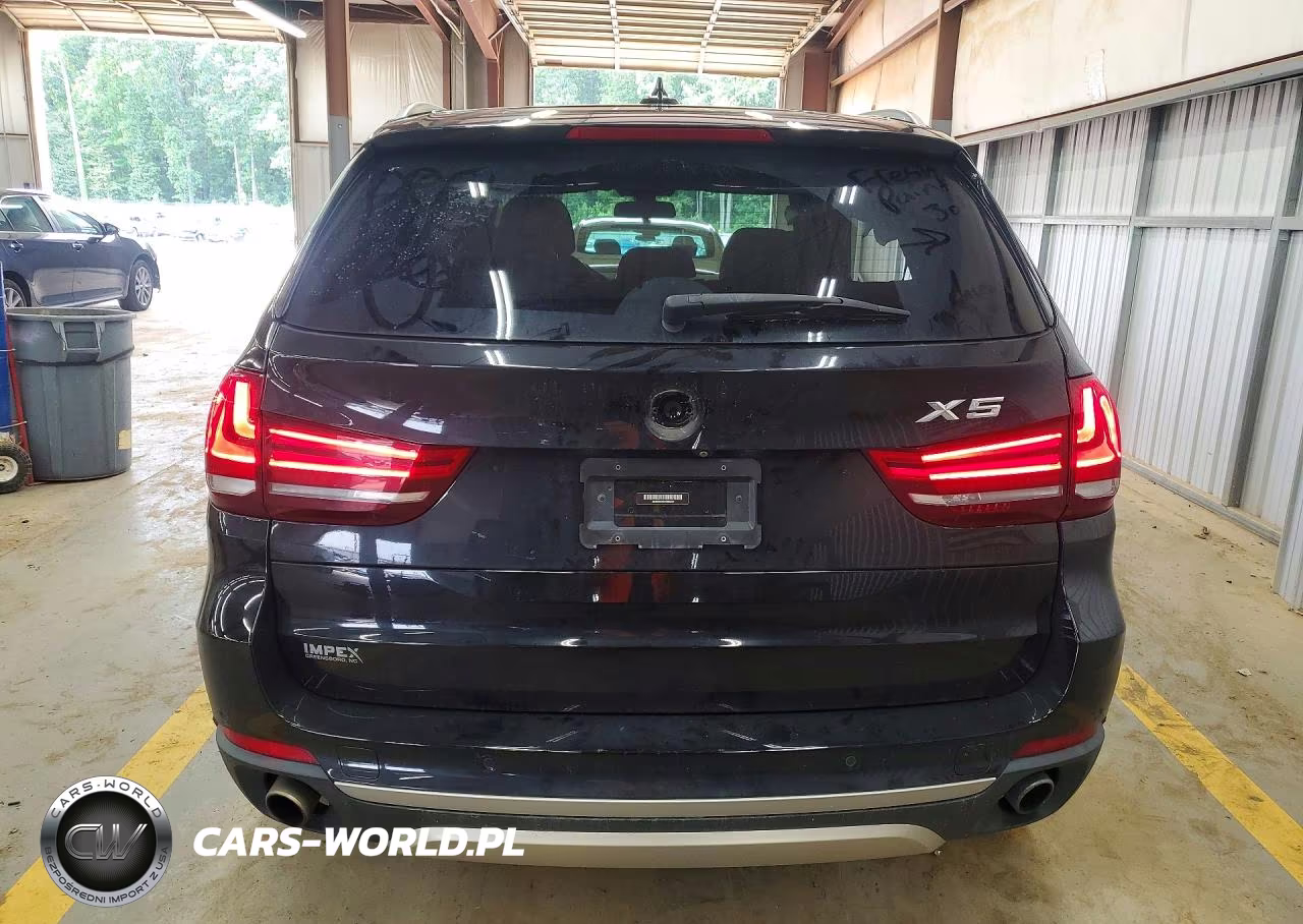 2017 BMW X5 xDrive35I VIN:5UXKR0C33H0X80204 - 6