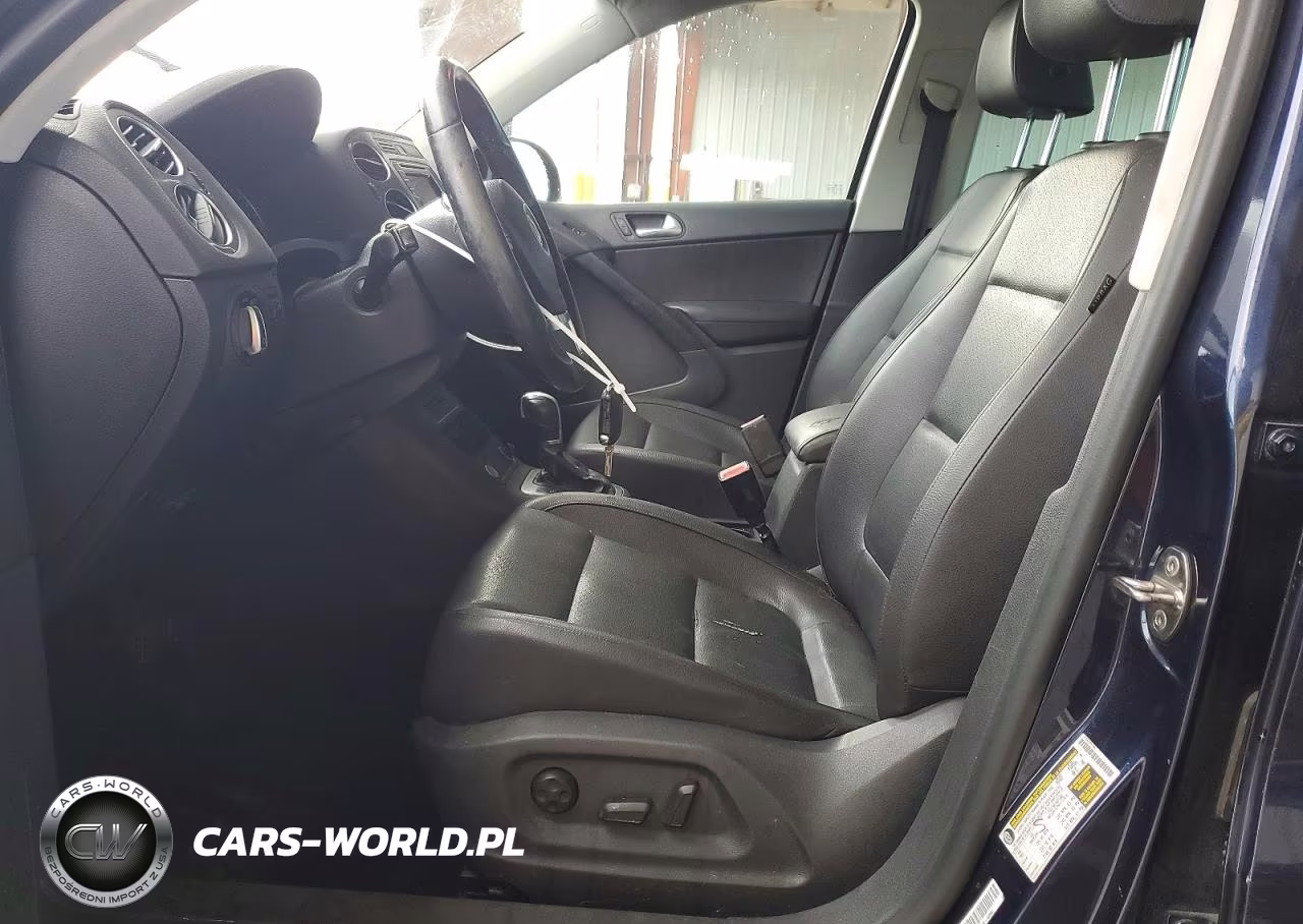 2016 Volkswagen Tiguan S VIN:WVGAV7AX4GW506606 - 7