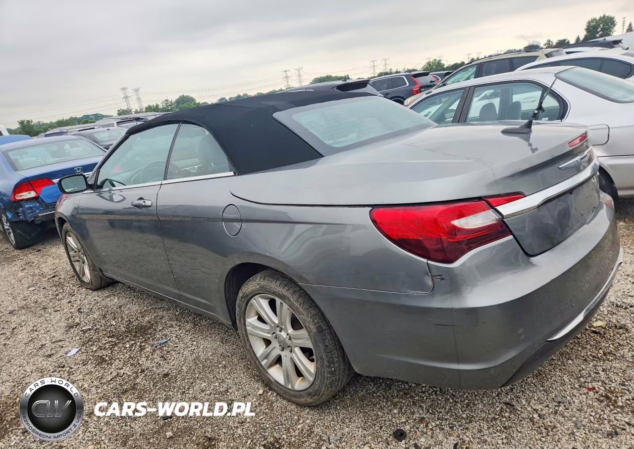 2011 Chrysler 200 Touring VIN:1C3BC2EG8BN620347 - 2