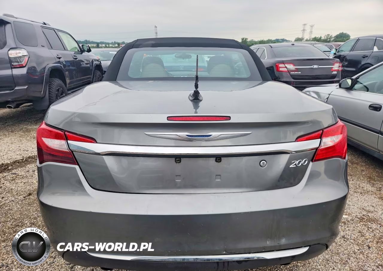 2011 Chrysler 200 Touring VIN:1C3BC2EG8BN620347 - 6